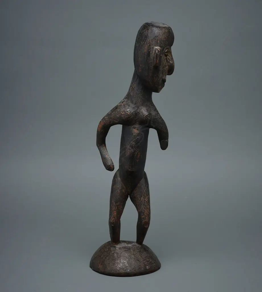 Sepik River wooden male figure, Image 1++